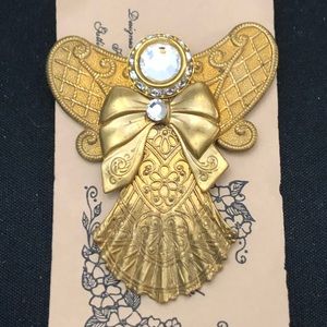 Vintage Golden Angel Pin Crystal